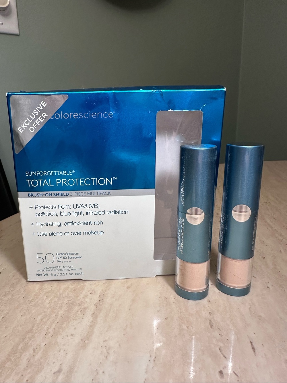 Colorescience Sunforgettable SPF50 Brush On Shield, Medium, New In Box